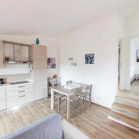 Aloe 2 * Costa Paradiso